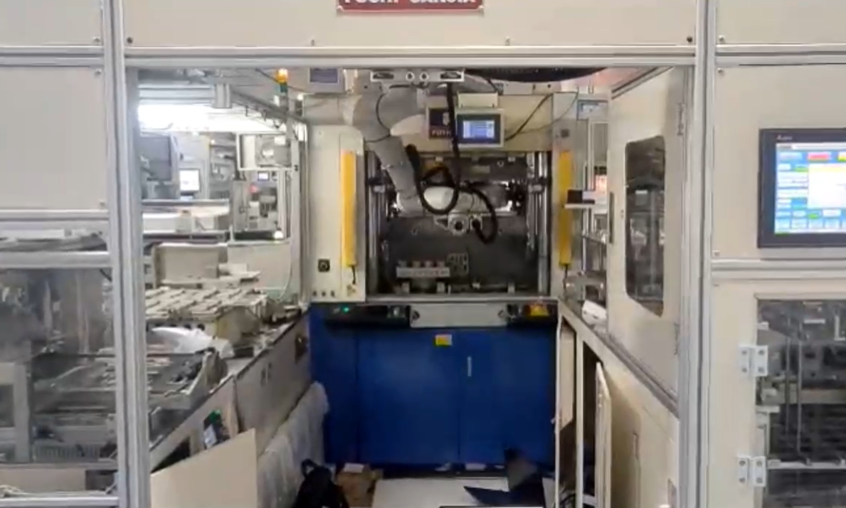 CR16協(xié)作機器人,大負載碼垛機器人,CR16協(xié)作機機械臂、半導體塑封上下料